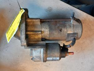 Gebruikte Startmotor Hyundai H-1/H-200 2.5 Tdi Prijs € 60,00 Margeregeling aangeboden door Umit Sloperij