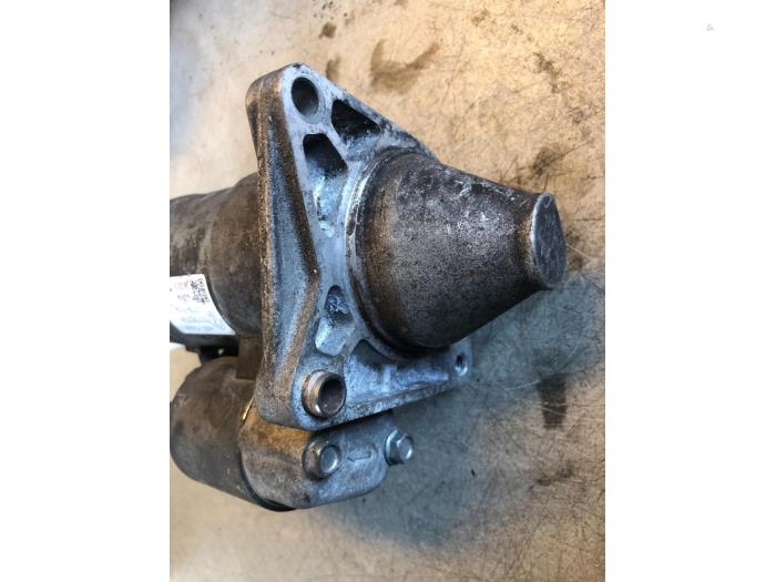Startmotor från en Abarth 500/595/695 1.4 T-Jet 16V 695 2016