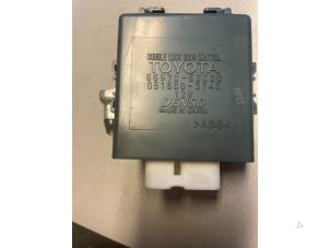 Gebruikte Centrale Deurvergrendelings Module Lexus IS SportCross (E1) 200 2.0 24V Prijs € 40,00 Margeregeling aangeboden door Umit Sloperij