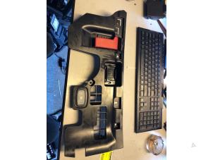 Begagnade Instrumentbräda Mercedes A-Klasse AMG (W176) 2.0 A-45 AMG Turbo 16V 4-Matic Pris € 60,00 Marginaltabell erbjuds av Umit Sloperij