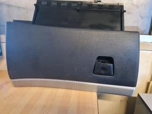 Begagnade Handskfack Volvo XC90 I Pris € 100,00 Marginaltabell erbjuds av Umit Sloperij