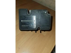 Gebruikte ABS Pomp Peugeot 206 (2A/C/H/J/S) 1.4 16V Prijs € 175,00 Margeregeling aangeboden door Umit Sloperij