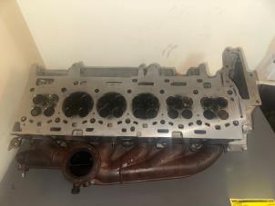 Begagnade Topplock BMW 5 serie (F10) 530d 24V Pris € 720,00 Marginaltabell erbjuds av Umit Sloperij