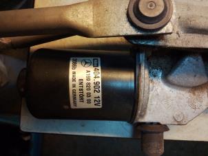 Begagnade Torkarmekanism Mercedes B (W245) Pris € 70,00 Marginaltabell erbjuds av Umit Sloperij