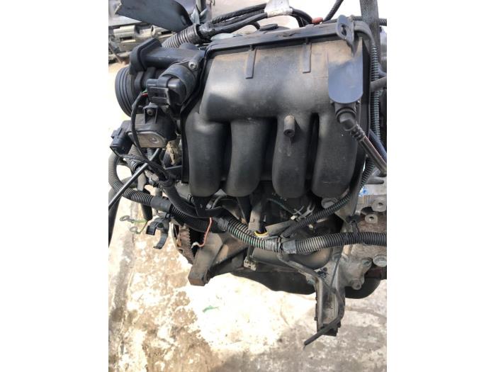 Motor van een Citroën Xsara Picasso (CH) 1.6 2003