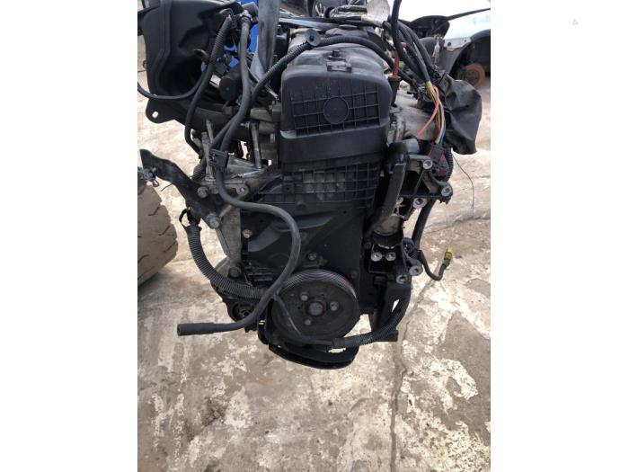 Motor van een Citroën Xsara Picasso (CH) 1.6 2003