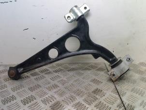 Gebruikte Draagarm links-voor Fiat Multipla (186) 1.6 16V 100 SX,ELX Prijs € 40,00 Margeregeling aangeboden door Autohandel & Demontage Weteringbrug