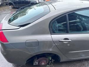 Gebruikte Zijpaneel rechts-achter Renault Laguna III (BT) 1.5 dCi 110 Prijs op aanvraag aangeboden door Autohandel & Demontage Weteringbrug