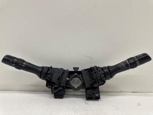 Gebruikte Combischakelaar Stuurkolom Toyota Prius (NHW20) 1.5 16V Prijs € 35,00 Margeregeling aangeboden door Autohandel & Demontage Weteringbrug