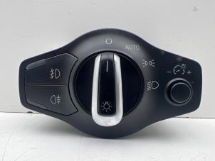 Begagnade Ljusbrytare Audi SQ5 (8RB) 3.0 TDI V6 24V Pris € 20,00 Marginaltabell erbjuds av Autohandel & Demontage Weteringbrug