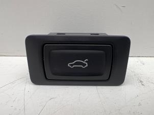 Begagnade Spak, baklucka Audi SQ5 (8RB) 3.0 TDI V6 24V Pris € 10,00 Marginaltabell erbjuds av Autohandel & Demontage Weteringbrug