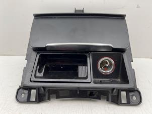 Begagnade Askkopp, fram Audi SQ5 (8RB) 3.0 TDI V6 24V Pris € 10,00 Marginaltabell erbjuds av Autohandel & Demontage Weteringbrug