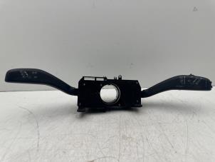 Gebruikte Combischakelaar Stuurkolom Volkswagen Transporter/Caravelle T5 2.0 TDI DRF Prijs € 35,00 Margeregeling aangeboden door Autohandel & Demontage Weteringbrug