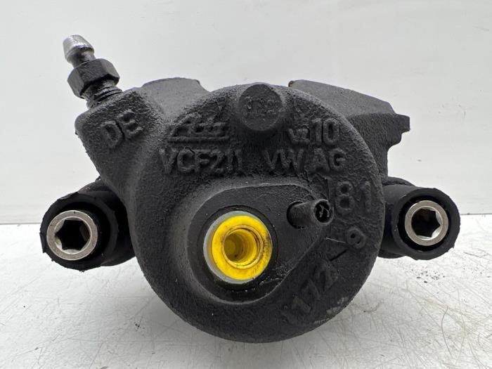 Främre bromsok, vänster från en Volkswagen Up! (121) 1.0 12V 60 2020