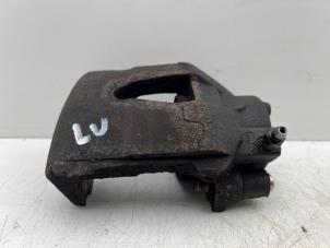 Gebruikte Remklauw (Tang) links-voor Volkswagen Up! (121) 1.0 12V 60 Prijs € 15,00 Margeregeling aangeboden door Autohandel & Demontage Weteringbrug