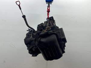 Gebruikte Automaatbak Hyundai Santa Fe II (CM) 2.2 CRDi 16V 4x2 Prijs € 650,00 Margeregeling aangeboden door Autohandel & Demontage Weteringbrug