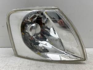 Gebruikte Pinker rechts Volkswagen Passat (3B2) 1.8 20V Prijs € 15,00 Margeregeling aangeboden door Autohandel & Demontage Weteringbrug