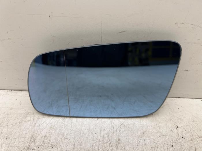 Spiegelglas links van een Volkswagen Golf III Cabrio (1E) 1.8 1998