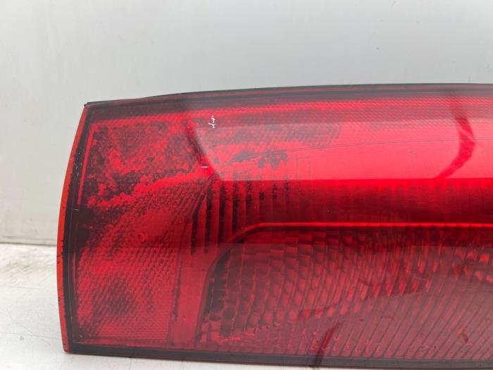 Achterlicht rechts van een Mercedes-Benz Vito (639.6) 2.2 109 CDI 16V 2005