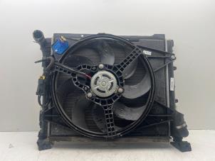 Używane Zestaw chlodnicy Fiat 500 (312) 0.9 TwinAir 85 Cena € 120,00 Procedura marży oferowane przez Autohandel & Demontage Weteringbrug