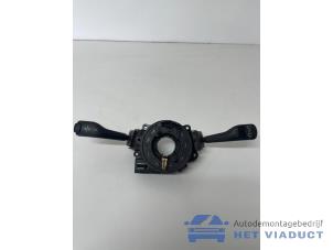 Gebruikte Combischakelaar Stuurkolom BMW 3 serie (E46/4) 328i 24V Prijs € 45,00 Margeregeling aangeboden door Het Viaduct