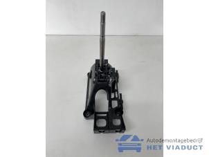 Begagnade Växelspak Mitsubishi Space Star (A0) 1.2 12V Pris € 50,00 Marginaltabell erbjuds av Het Viaduct