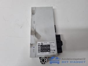 Używane Sterownik Body Control BMW 5 serie (E60) 530d 24V Cena € 35,00 Procedura marży oferowane przez Het Viaduct