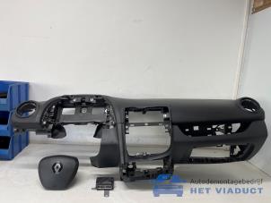 Gebruikte Airbag set + dashboard Renault Clio IV Estate/Grandtour (7R) 1.5 Energy dCi 90 FAP Prijs € 450,00 Margeregeling aangeboden door Het Viaduct