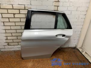 Gebruikte Portier 4Deurs links-achter Mercedes C Estate (S205) C-220 CDI BlueTEC, C-220 d 2.2 16V Prijs € 100,00 Margeregeling aangeboden door Het Viaduct