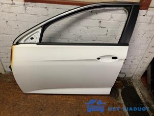Gebruikte Deur 4Deurs links-voor Opel Insignia Sports Tourer 2.0 CDTI 16V Prijs € 500,00 Margeregeling aangeboden door Het Viaduct