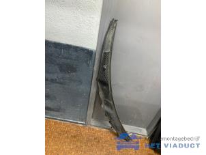 Gebruikte Paravent Mercedes E (W212) E-220 CDI 16V BlueEfficiency,BlueTEC Prijs € 45,00 Margeregeling aangeboden door Het Viaduct