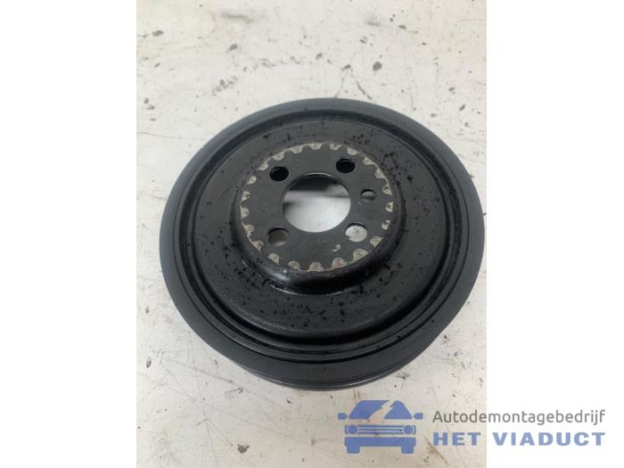 Remskiva, vevaxel från en Seat Leon ST (5FF) 1.6 TDI 16V 2017