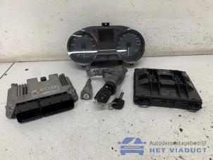 Begagnade Tändningslås + dator Seat Ibiza IV (6J5) 1.4 TSI 16V FR Pris € 200,00 Marginaltabell erbjuds av Het Viaduct