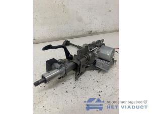 Begagnade Rattstångshölje (komplett) Renault Kadjar (RFEH) 1.2 Energy TCE 130 Pris € 260,00 Marginaltabell erbjuds av Het Viaduct