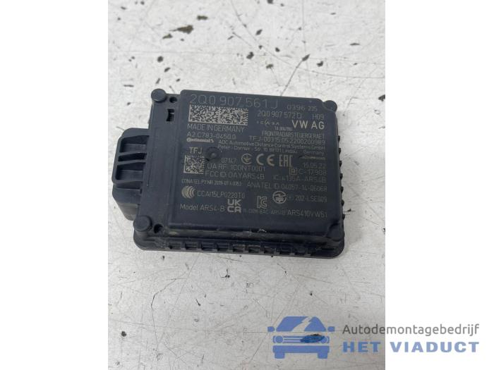 Adaptiv farthållare, sensor (avstånd) från en Skoda Fabia IV (PJ3) 1.0 MPI 12V 2022