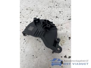 Begagnade Kamremsskydd Skoda Kodiaq 1.5 TSI 150 ACT 16V Pris € 10,00 Marginaltabell erbjuds av Het Viaduct