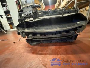 Gebruikte Frontpaneel Ford Fiesta 7 1.5 TDCi 85 Prijs € 850,00 Margeregeling aangeboden door Het Viaduct