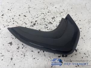 Begagnade Tätningsskydd, C, höger BMW 1 serie (F40) 118d 2.0 16V Pris € 20,00 Marginaltabell erbjuds av Het Viaduct