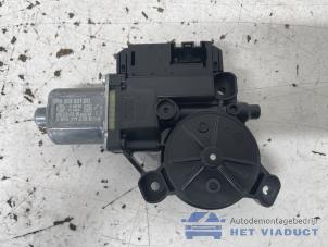 Begagnade Motor, dörrfönster Volkswagen Polo V (6R) 1.2 TSI 16V BlueMotion Technology Pris € 25,00 Marginaltabell erbjuds av Het Viaduct