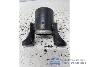 Gebruikte Motorrubber Ford Fiesta 6 (JA8) 1.0 SCI 12V 80 Prijs € 15,00 Margeregeling aangeboden door Het Viaduct