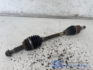 Gebruikte Homokineetas links-voor Ford Fiesta 6 (JA8) 1.0 SCI 12V 80 Prijs € 25,00 Margeregeling aangeboden door Het Viaduct