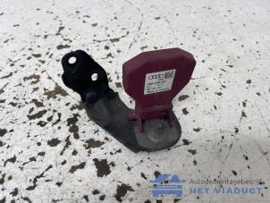 Begagnade Adaptiv farthållare, sensor (avstånd) Audi A4 Avant (B9) 2.0 TDI Ultra 16V Pris € 15,00 Marginaltabell erbjuds av Het Viaduct