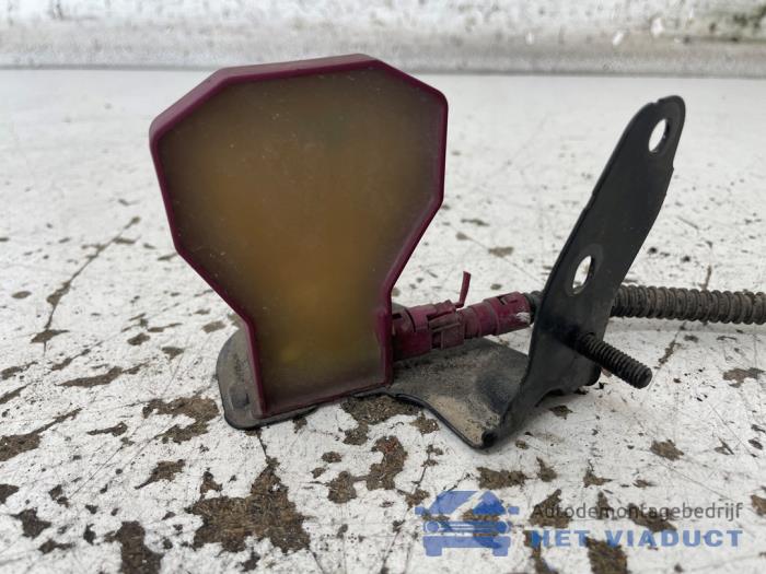 Adaptiv farthållare, sensor (avstånd) från en Audi A4 Avant (B9) 1.4 TFSI 16V 2018