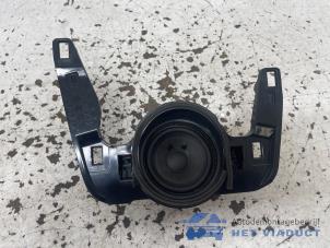 Gebruikte Luidspreker Mazda CX-30 (DM) 2.0 e-SkyActiv-X 181 M Hybrid 16V Prijs € 35,00 Margeregeling aangeboden door Het Viaduct