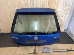 Begagnade Baklucka Skoda Rapid 1.2 TSI 16V Pris € 500,00 Marginaltabell erbjuds av Het Viaduct