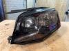 Volkswagen Caddy IV 2.0 TDI 102 Koplamp links