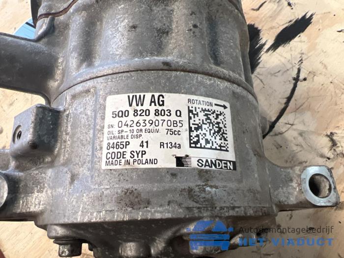 Aircopomp van een Volkswagen Caddy IV 2.0 TDI 102 2020