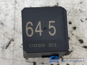 Gebruikte Relais Volkswagen Caddy IV 2.0 TDI 102 Prijs € 5,00 Margeregeling aangeboden door Het Viaduct