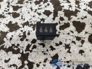 Gebruikte Relais Volkswagen Caddy IV 2.0 TDI 102 Prijs € 5,00 Margeregeling aangeboden door Het Viaduct