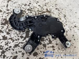 Gebruikte Ruitenwissermotor achter Hyundai i10 (B5) 1.2 16V Prijs € 35,00 Margeregeling aangeboden door Het Viaduct